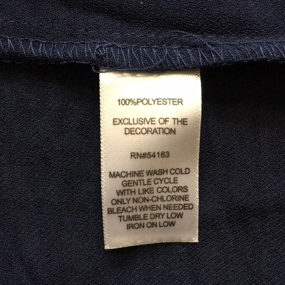 Andrew Marc | Blue Cold Shoulder Top Fringe Detail L - Picture 5 of 5